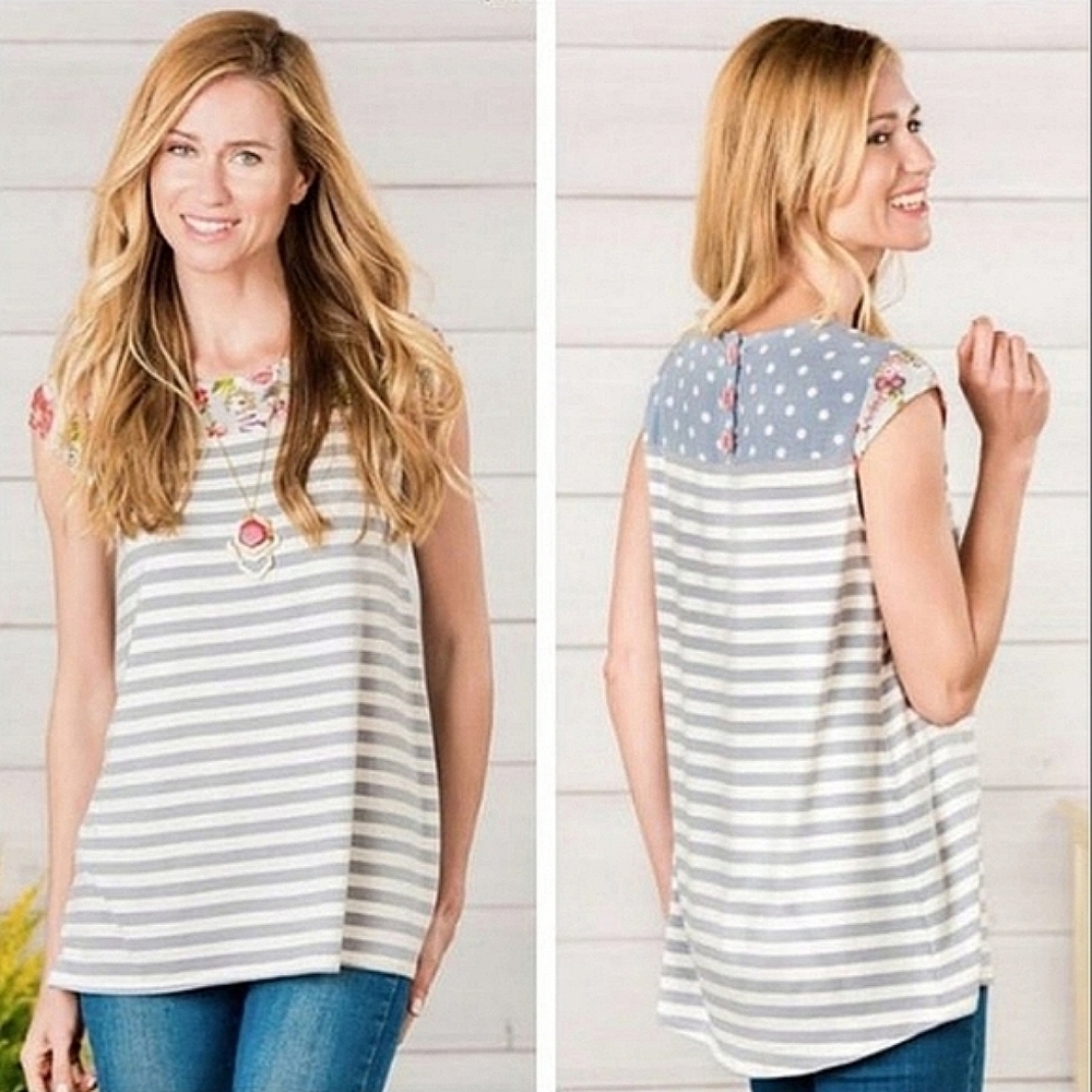 Matilda Jane Heather Gray And White Pickett Fences Top